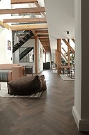 Aeronaut Suites powered by Pearl1