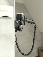 Aeronaut Suites powered by Pearl1