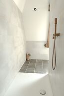 Aeronaut Suites powered by Pearl1