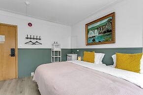 Flóki Guesthouse
