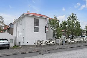 Flóki Guesthouse