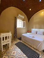 sekhmet hotel