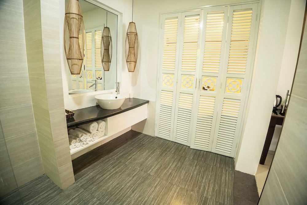 Riverside Bamboo Resort - Hoi An