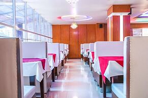 Amirs Residence Airport Hotel