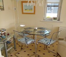 2 Bedroom Harbour View Apartment in Kinsale