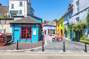 2 Bedroom Harbour View Apartment in Kinsale