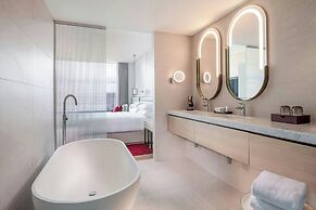 Adelaide Marriott Hotel