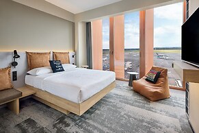 Moxy Luxembourg Airport