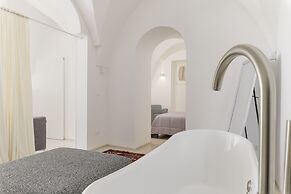 Bianca Fortezza by Wonderful Italy