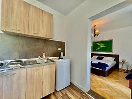 For-A Apartmani