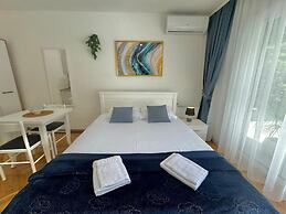 For-A Apartmani