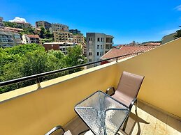 For-A Apartmani