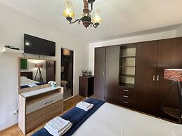 For-A Apartmani