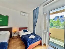 For-A Apartmani