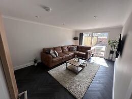 St Andrews Luxury 2-bed House, Sleeps 4