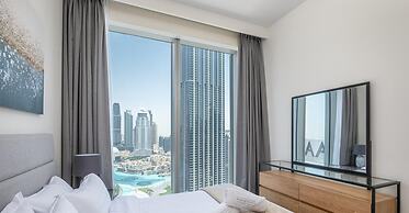 Three Bedroom in Downtown With Burj Khalifa View