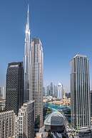 Three Bedroom in Downtown With Burj Khalifa View