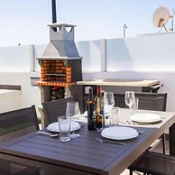 Villa Janubio With 3 Bedrooms and 2 Bathrooms