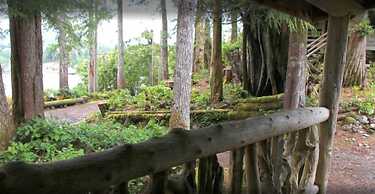 Woods End Landing