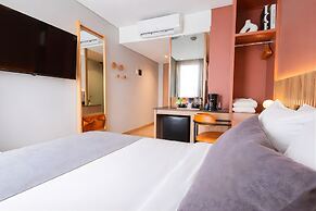 Heiss Hotel By Jalo