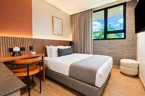 Heiss Hotel By Jalo