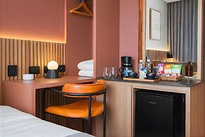 Heiss Hotel By Jalo