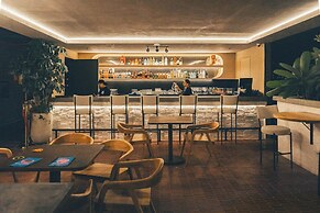 Heiss Hotel By Jalo