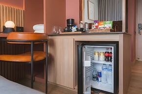 Heiss Hotel By Jalo