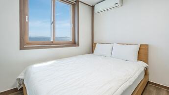 Yeosu Eoneumeosjinnal Pension