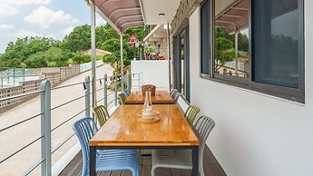 Yeosu Eoneumeosjinnal Pension