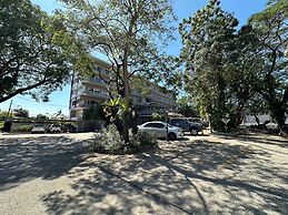 Rattanaview Hotel