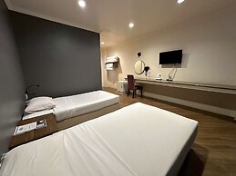 Rattanaview Hotel