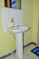 Lux Suites Nestedje Apartments Bamburi