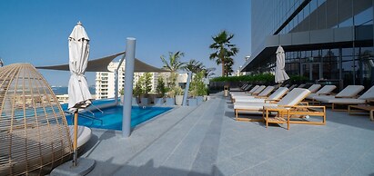 Iconic One Bedroom Panoramic Palm Views