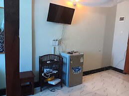 Lux Suites Vee Studio Apartments Bamburi