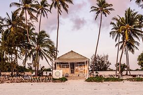 Orient Beach Hotel
