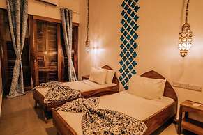 Orient Beach Hotel