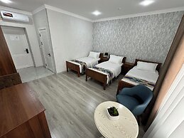 DSF GARDEN HOTEL