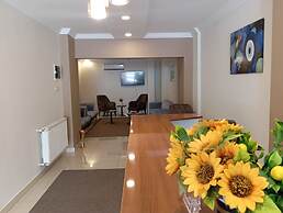 LAROK HOTEL