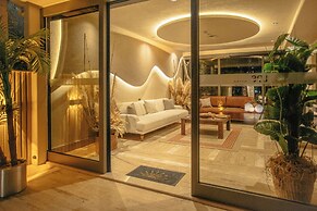 Los Suites