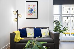 Queens Mile 1 With Free Parking By My Getaways