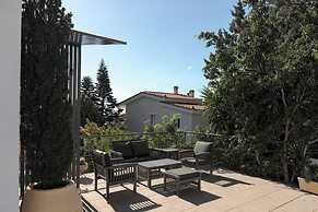 Grand Apollon Villa