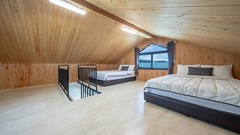 Yeosu Baraboda Ocean View Pension