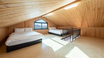 Yeosu Baraboda Ocean View Pension