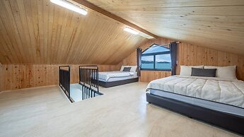 Yeosu Baraboda Ocean View Pension
