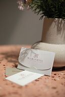 Pillow B Hotel