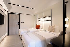 Pillow B Hotel