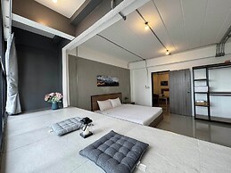 Luka House