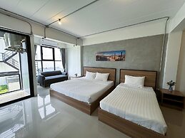 Luka House