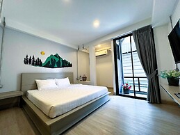 Luka House